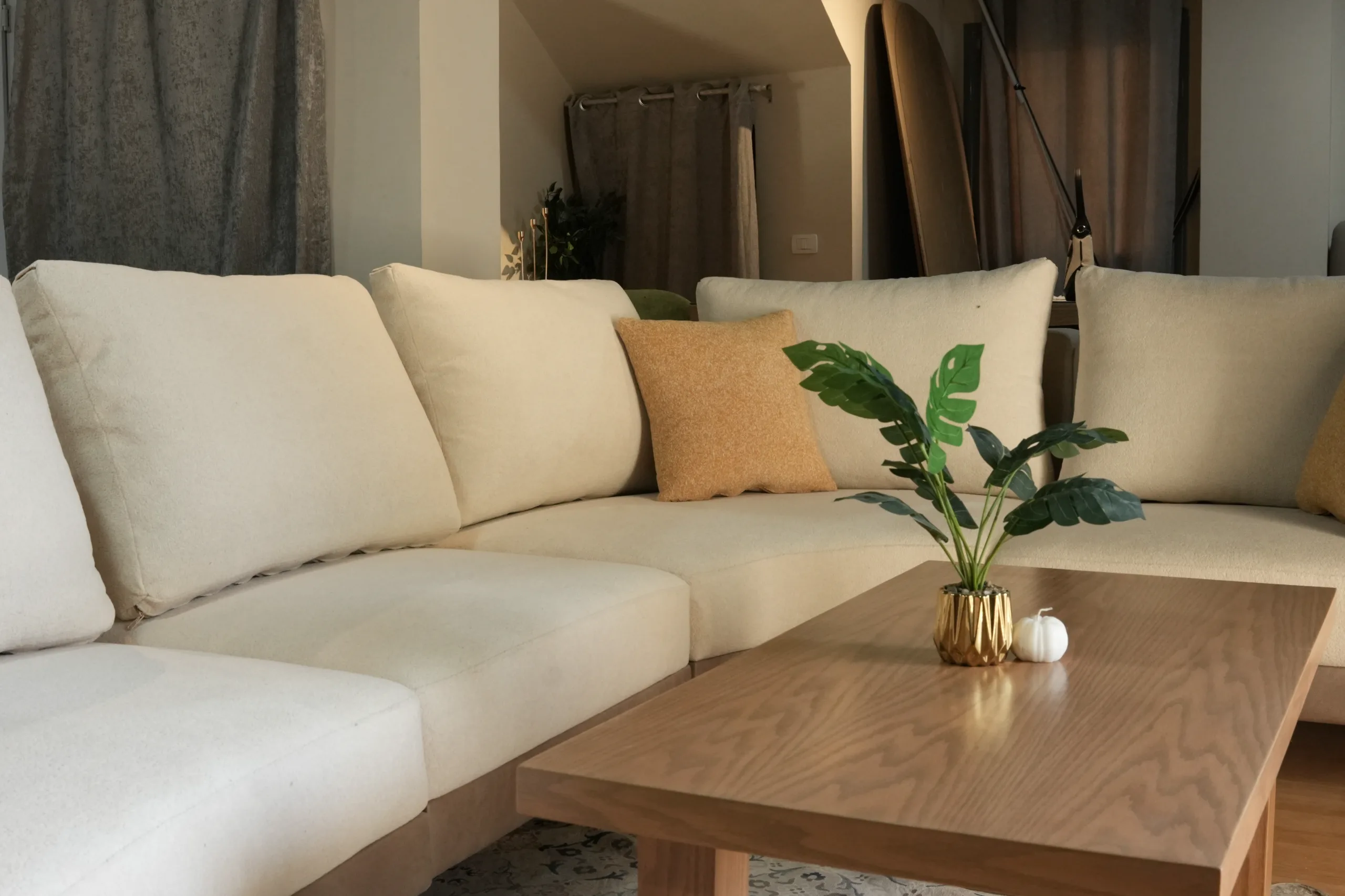 Milo L-Shape Sofa alternate