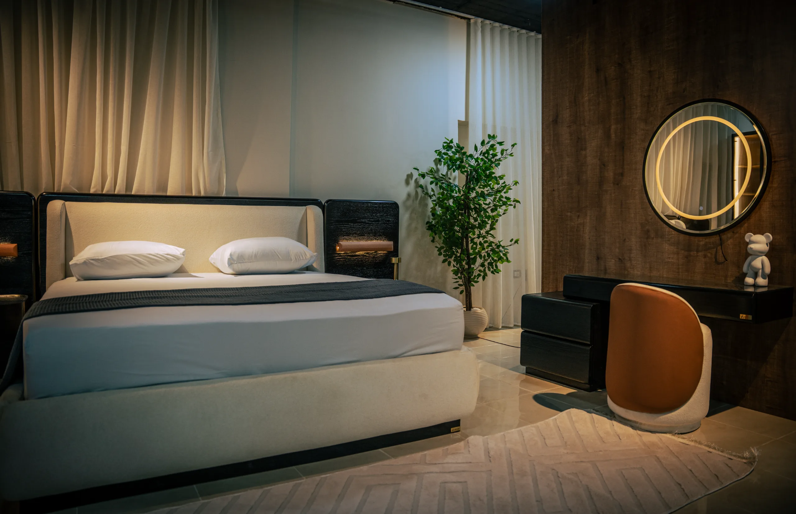 Ora Master Bedroom Set