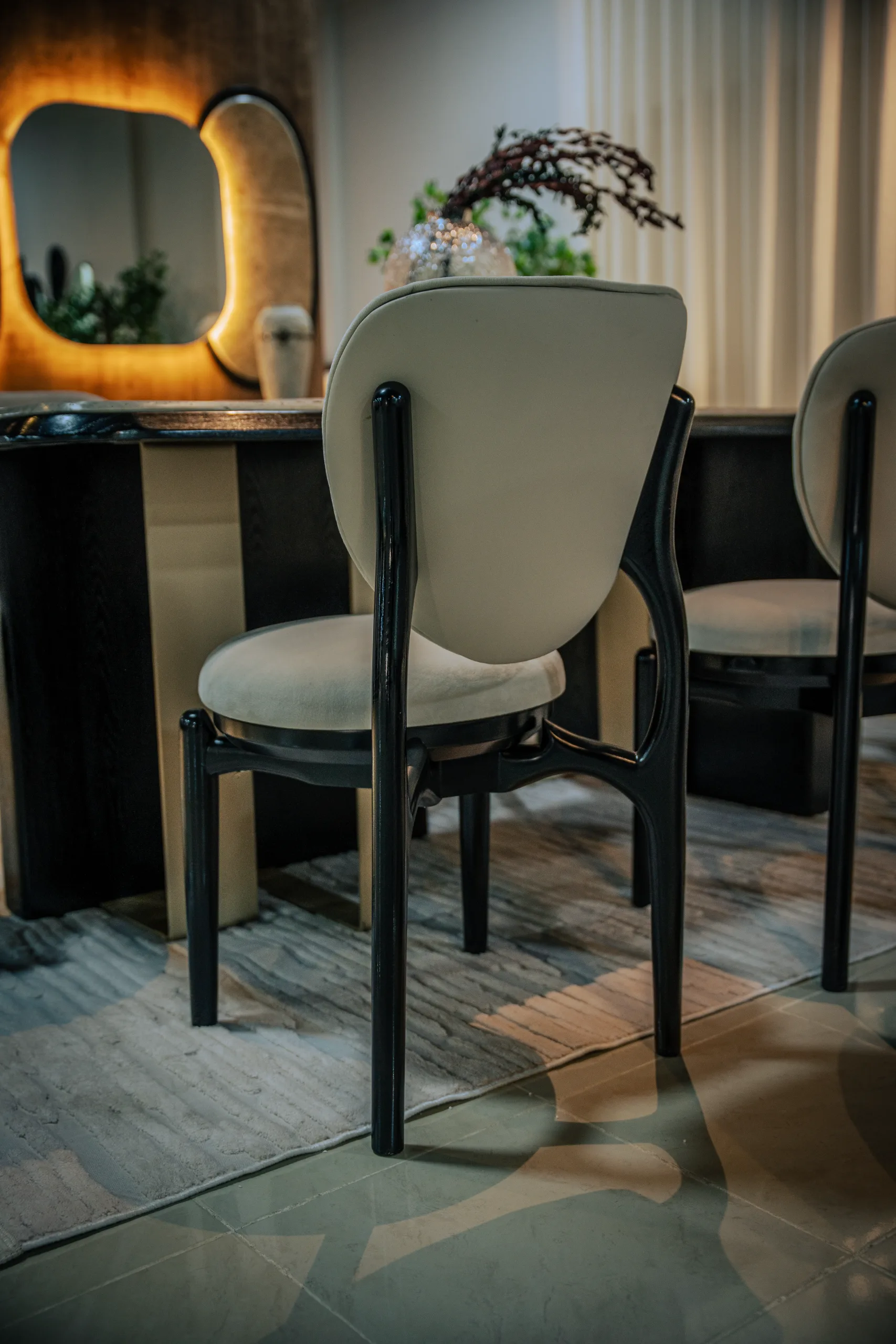 Onix Dining Table Set view 3