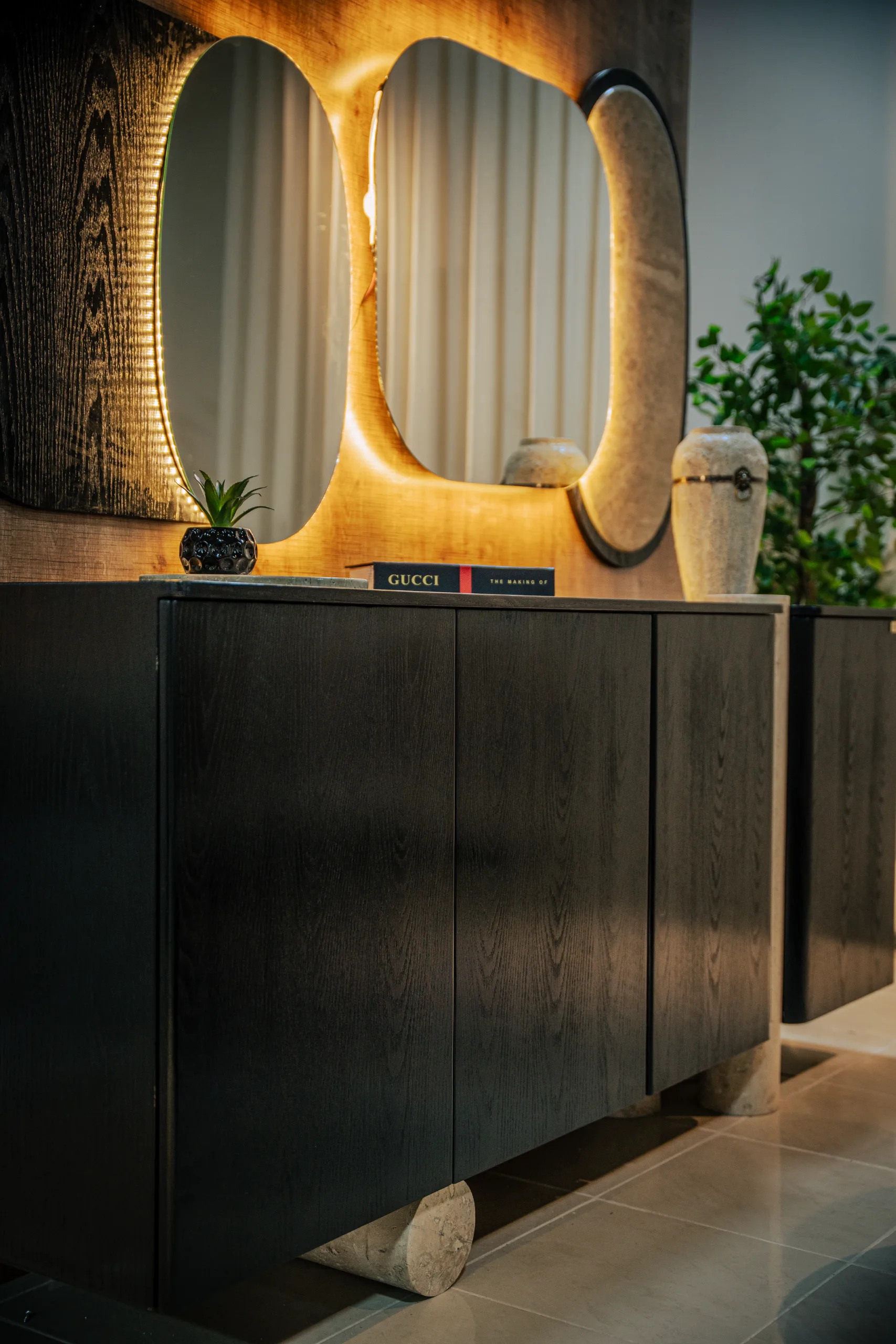 Onix Dining Table Set view 6