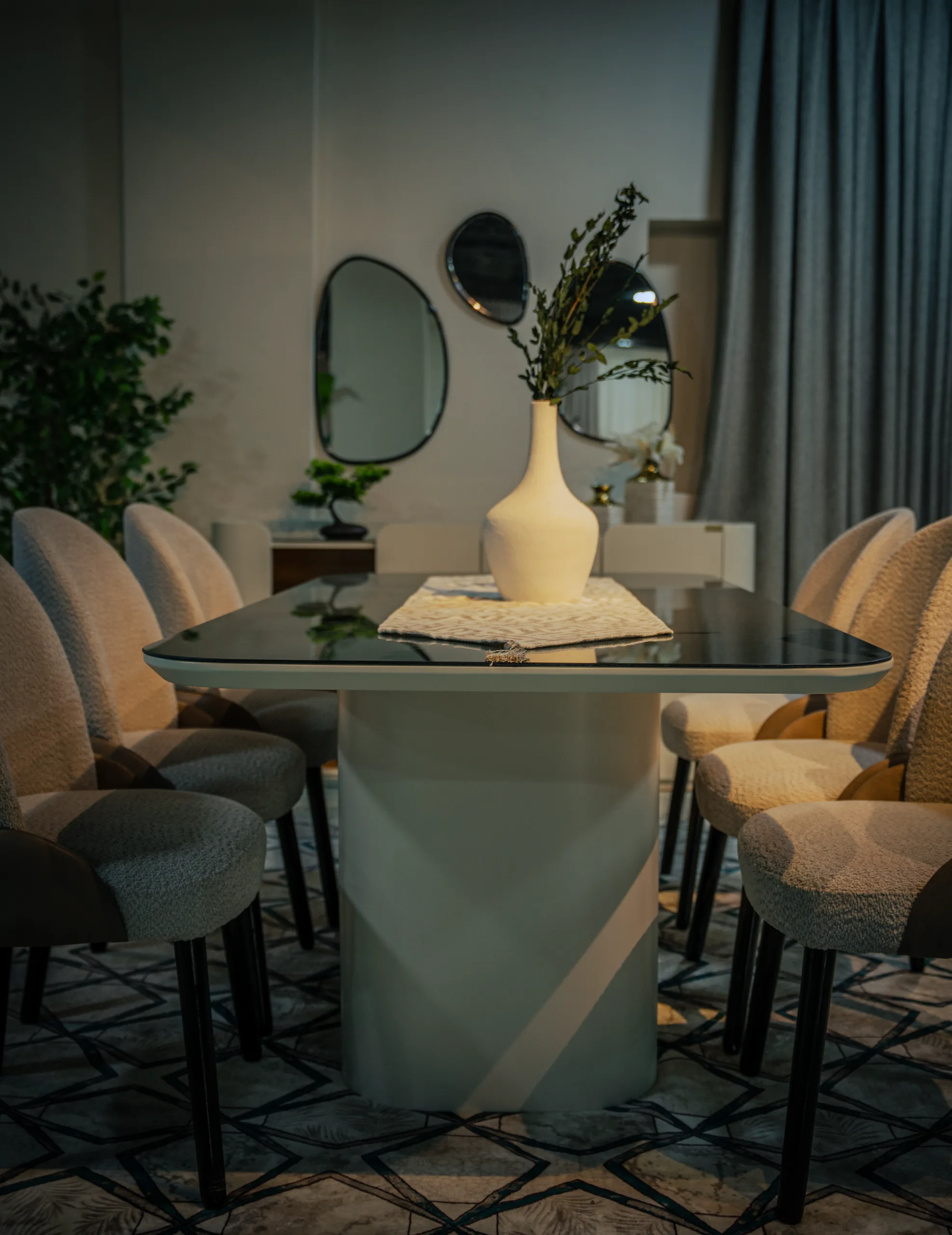 Mood Dining Table Set alternate
