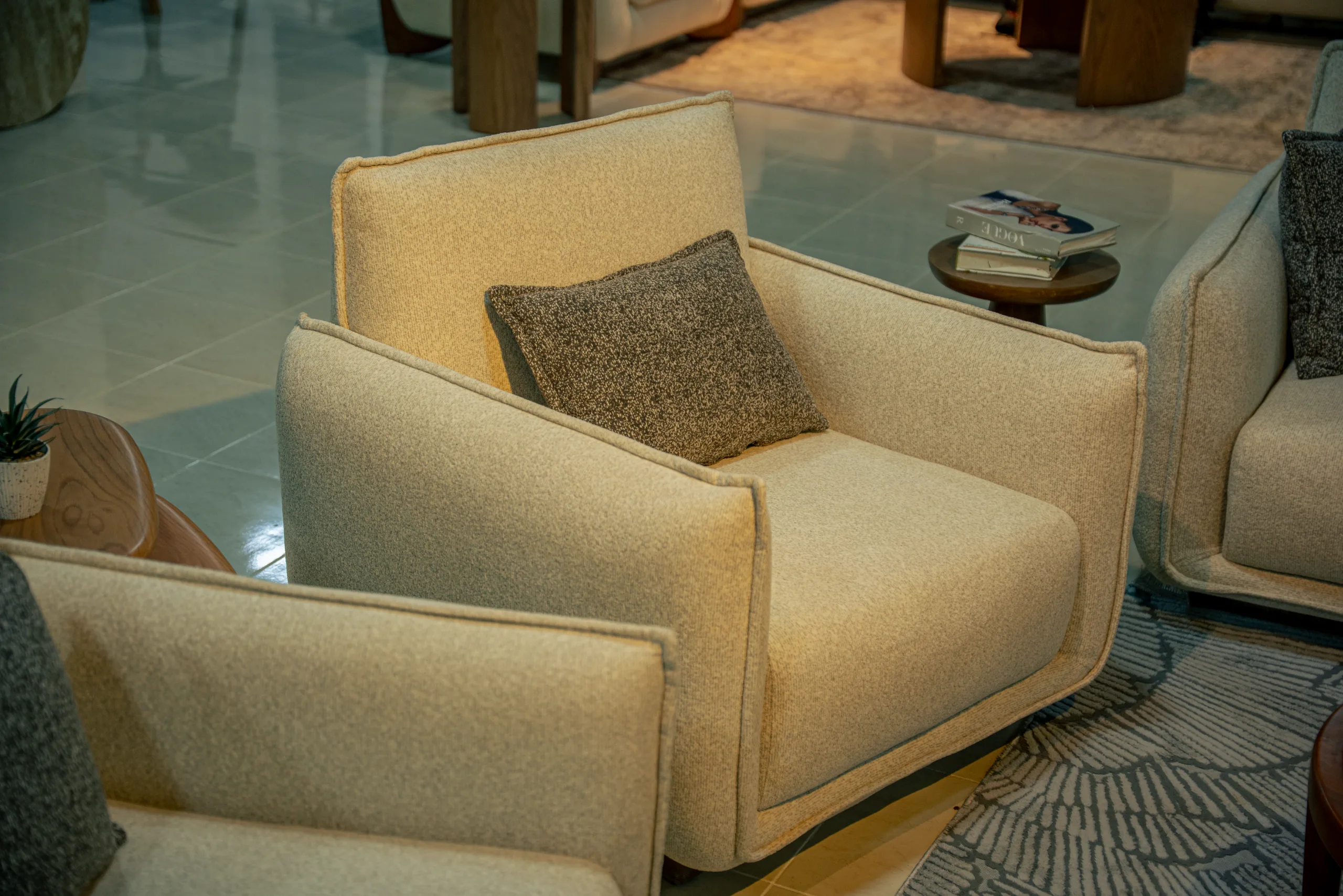 Glow Living Room Set view 4