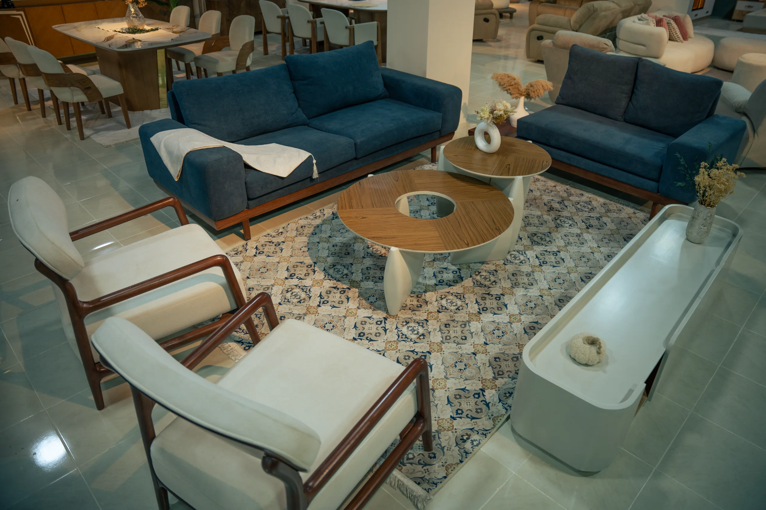 Gimini Living Room Set view 4