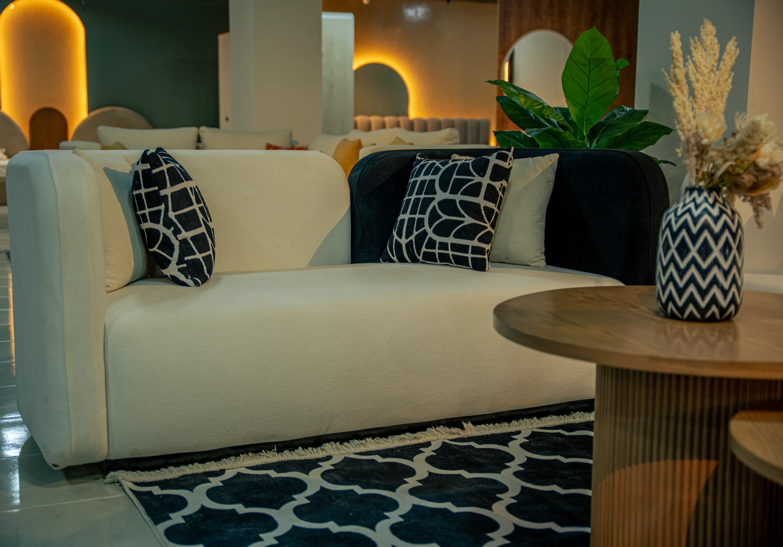 Luxury Living Room Set alternate